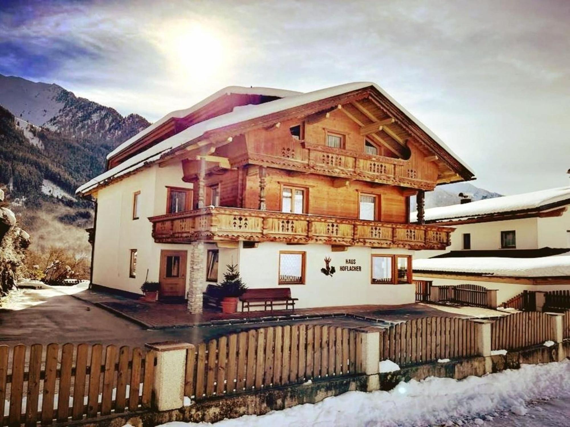 Apartment In Mayrhofen With A Balcony Екстер'єр фото