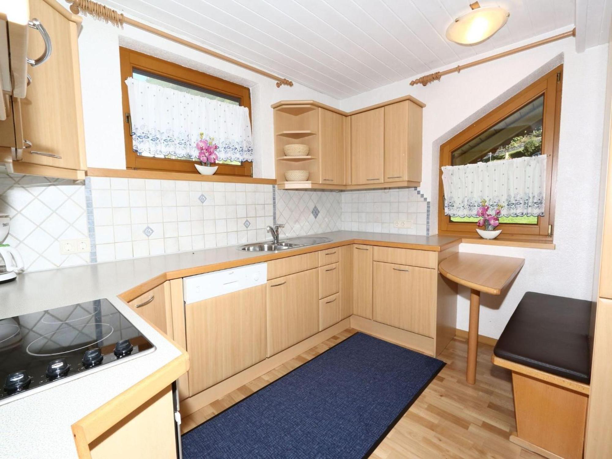 Apartment In Mayrhofen With A Balcony Екстер'єр фото
